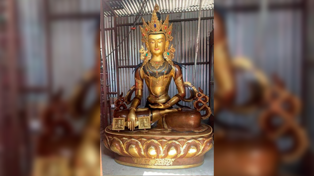 статуя Будды Тонпа Шенраба
