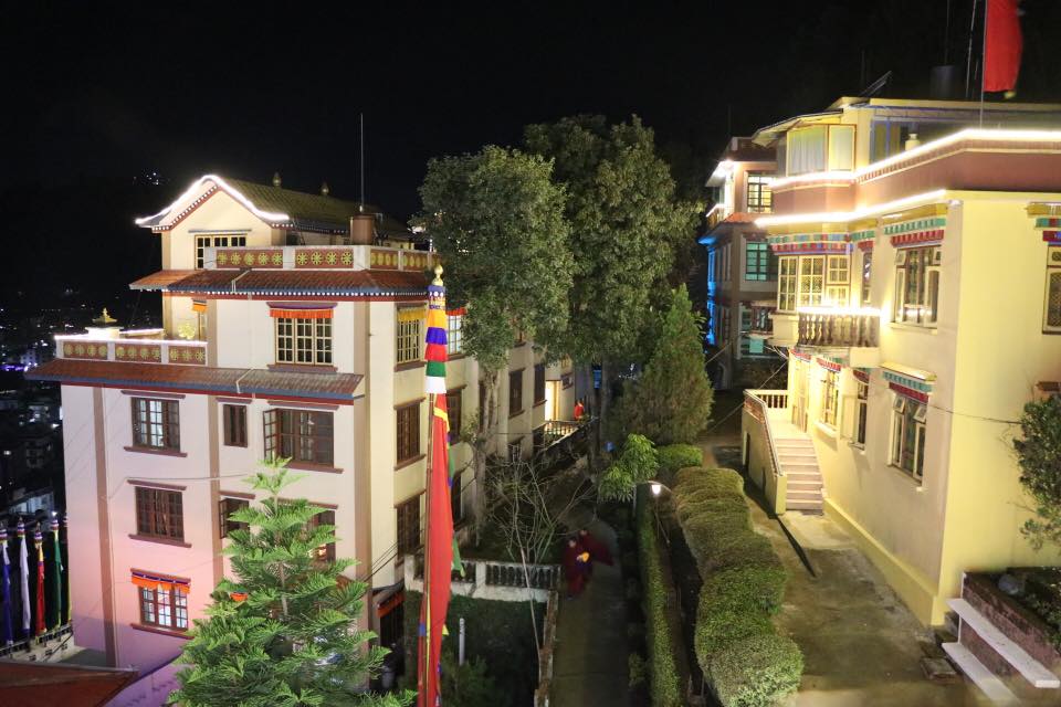 Тритен Норбуце