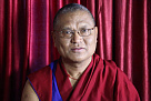 Годовщина Его Святейшества Менри Понлоба Янгтона Тринлея Ньимы Ринпоче